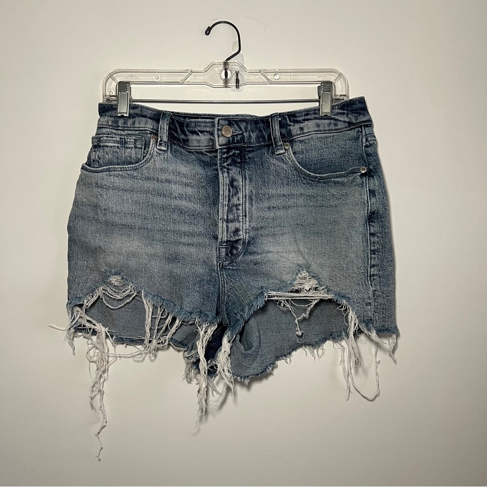 Good American Bombshell Jean Shorts Size 12